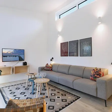 Holiday home Cozy In Lembruch-duemmer With Sauna *